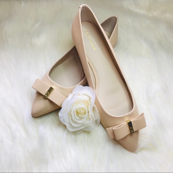 Cole Haan Shoes - NWOB Cole Haan Elsie Bow Skimmer Flats Nude